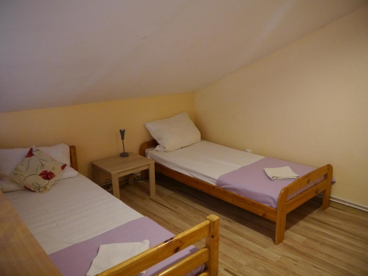 Brama Bieszczad Apartment Lesko Ngoại thất bức ảnh