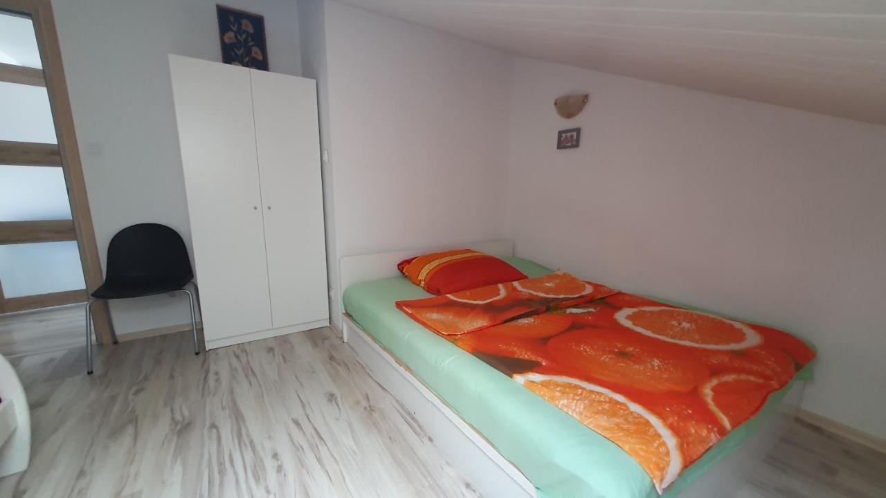 Brama Bieszczad Apartment Lesko Ngoại thất bức ảnh
